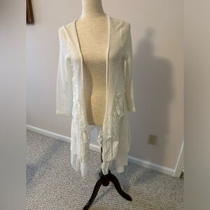 Simply Couture long sweater size small in white